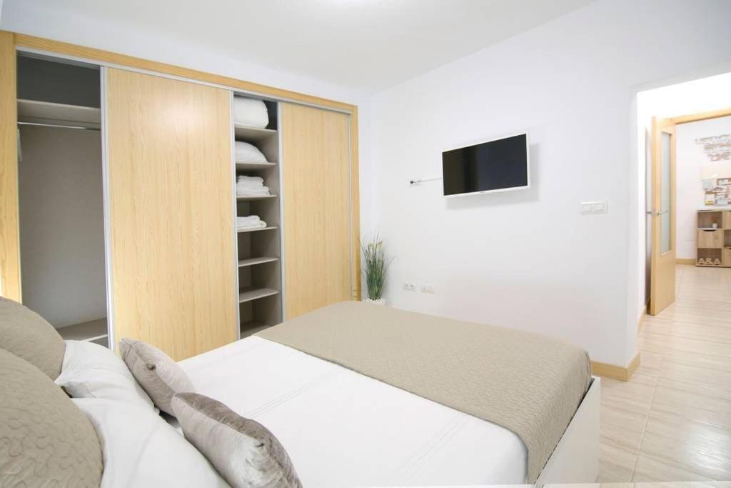 Apartamentos Puerto Nova Cartagena Luaran gambar