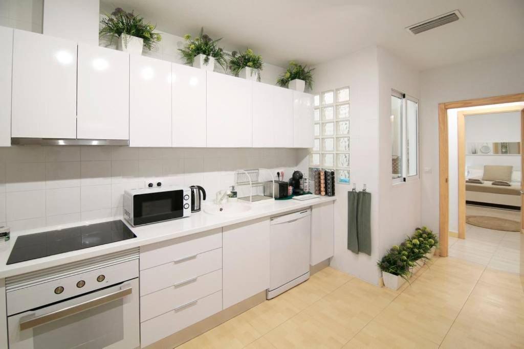Apartamentos Puerto Nova Cartagena Luaran gambar